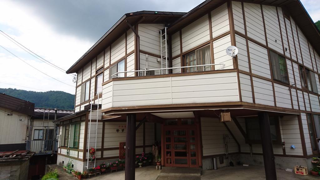 Hotel Fureai No Yado Yasuragi à Nozawaonsen Extérieur photo