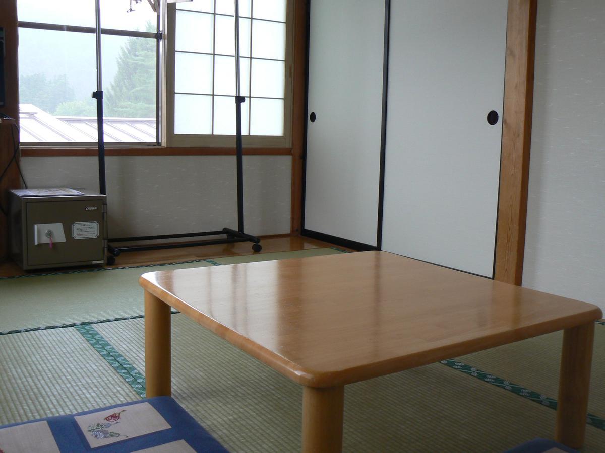 Hotel Fureai No Yado Yasuragi à Nozawaonsen Extérieur photo