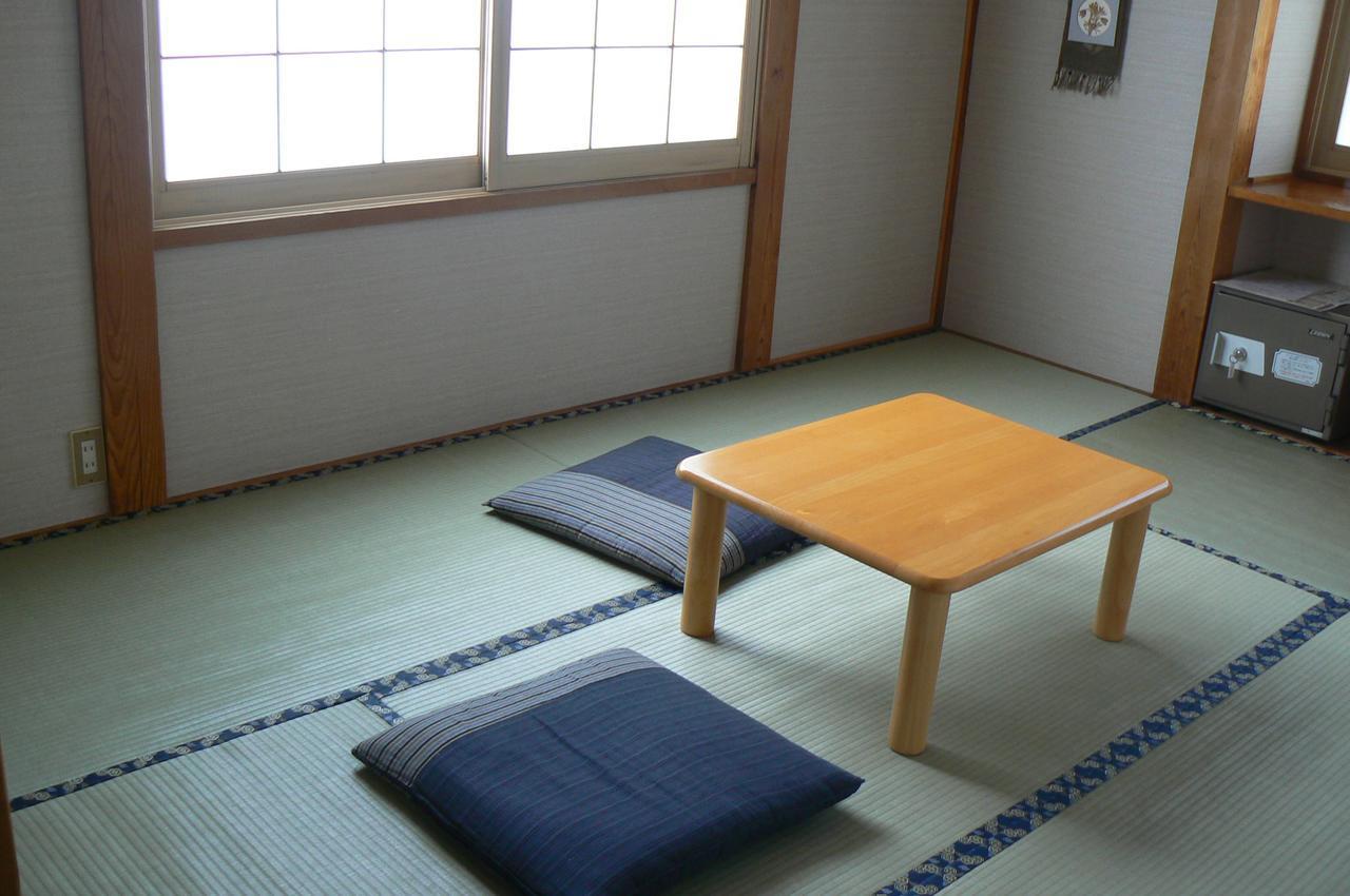Hotel Fureai No Yado Yasuragi à Nozawaonsen Extérieur photo