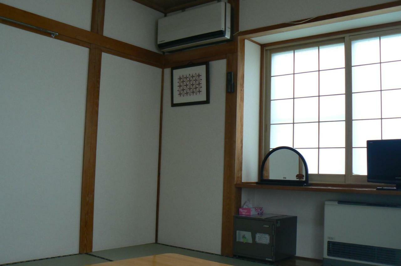 Hotel Fureai No Yado Yasuragi à Nozawaonsen Extérieur photo