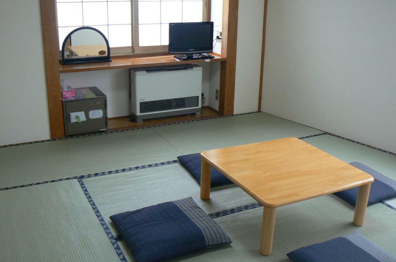 Hotel Fureai No Yado Yasuragi à Nozawaonsen Extérieur photo