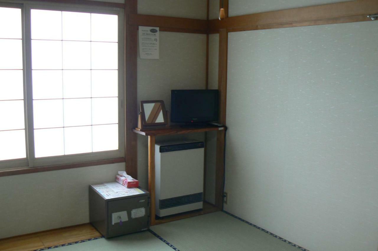Hotel Fureai No Yado Yasuragi à Nozawaonsen Extérieur photo